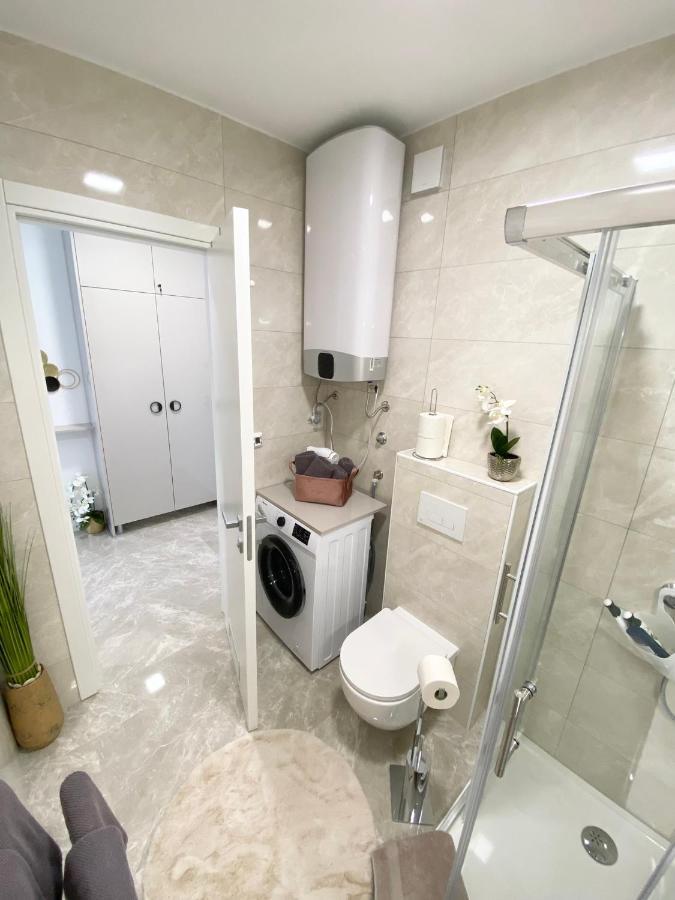 Apartment "50 Shades" With Balcony And Free Parking In The Garage زادار المظهر الخارجي الصورة